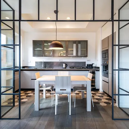 Time 4 アパート ローマ